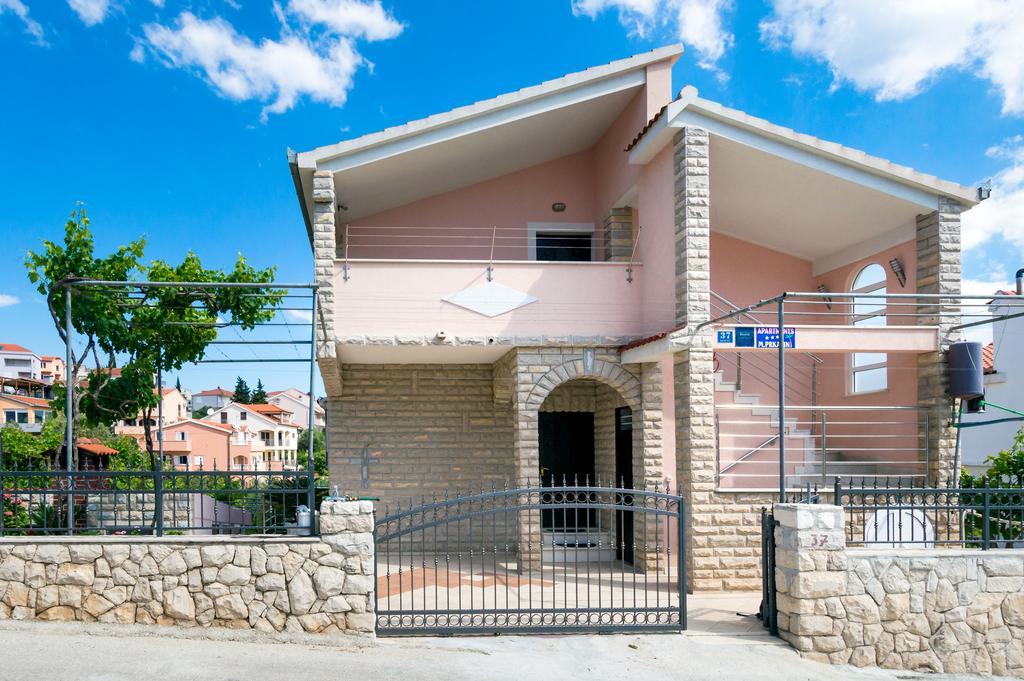 Apartmani Prkacin Τρογκίρ Εξωτερικό φωτογραφία